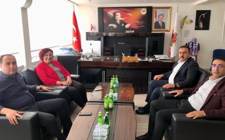 Çiçekdağ Belediye Başkanı Hasan Hakanoğlu’na Destek Ziyareti