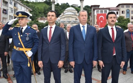 Rize’de 30 Ağustos Zafer Bayramı kutlamaları gerçekleştirildi