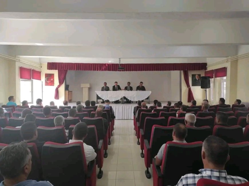 Kaman İlçe Halk Eğitim Merkezinde Muhtarlar Toplantısı Gerçekleştirildi