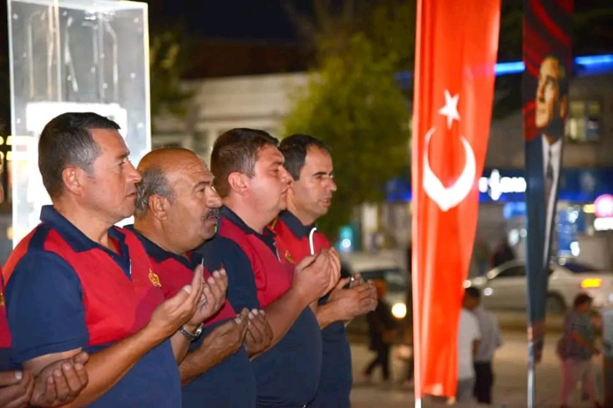 Kırşehir'de Gölcük Depremi'nin 25. Yıl Dönümünde Anma Töreni Düzenlendi