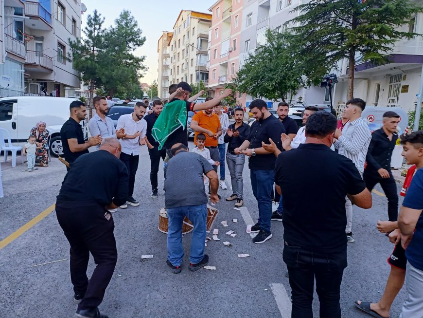 Kırşehir’de Coşkulu Asker Uğurlama Etkinliği