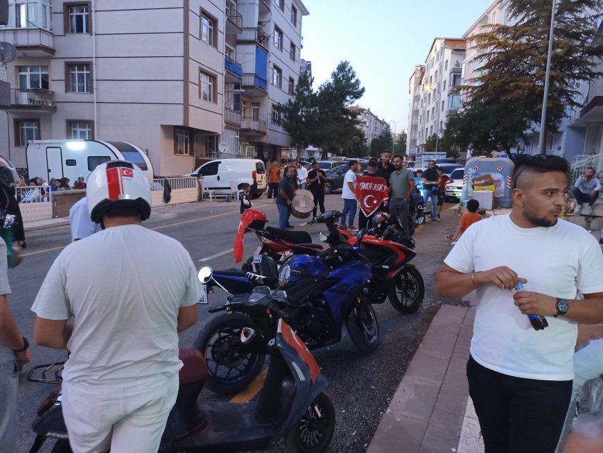 Kırşehir’de Coşkulu Asker Uğurlama Etkinliği