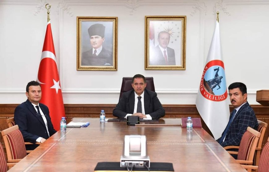 Kırşehir Valisi  Buhara,  Yurt Yerleştirme Toplantısına Katıldı