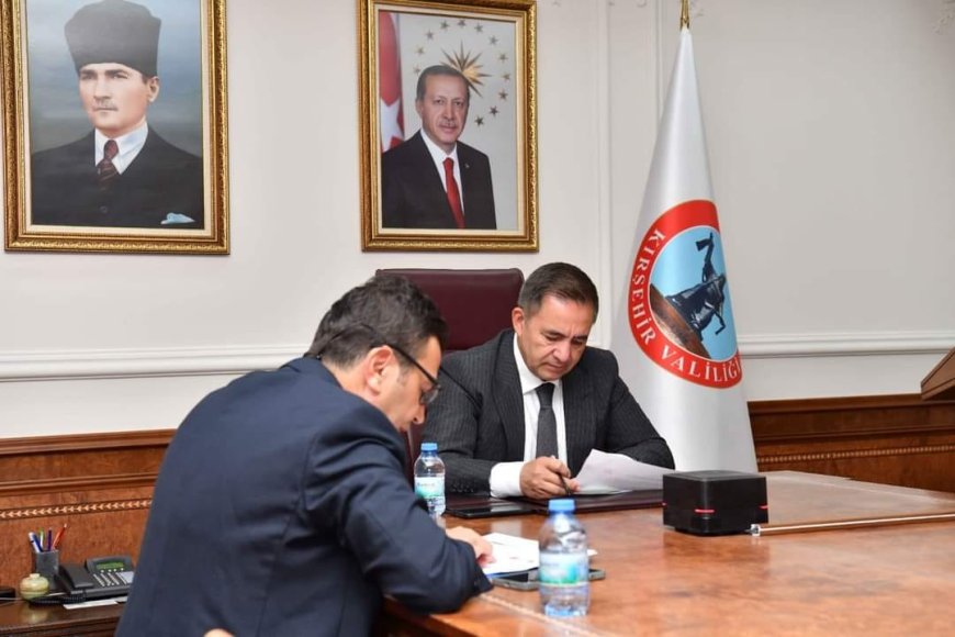 Kırşehir Valisi  Buhara,  Yurt Yerleştirme Toplantısına Katıldı