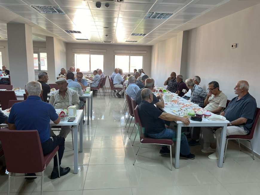 SGK Kırşehir İl Müdürü Hasan Hüseyin Şenlik, Gazilerimizi ve Emeklileri Ağırladı