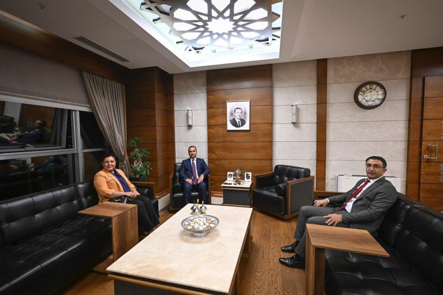 AK Parti Kırşehir İl Başkanlığı'ndan Bakan Kacır'a Ziyaret