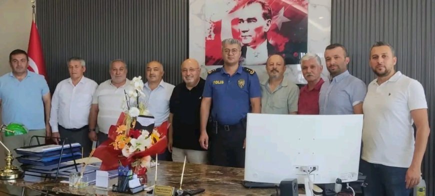 İstanbul'daki Kırşehir'liler Hemşehrimiz Emniyet Müdürü Özay Kayhan'ı Ziyaret Etti