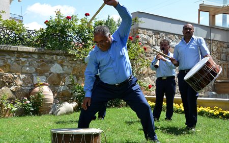 Bozlak kültürünü dünyaya taşıyorlar