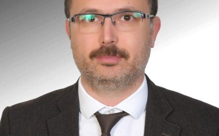 "15 Eylül Prostat Kanseri Farkındalık Günü: İl Sağlık Müdürü Doç. Dr. Süleyman Ersoy'dan Prostat Kanseri Hakkında Önemli Açıklamalar"