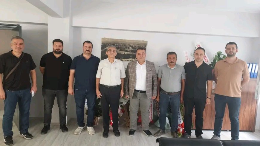 “Kırşehir Ticaret ve Sanayi Odası Başkanlığından, Kent Konseyi Başkanı Müfit Göçen'e Ziyaret ”