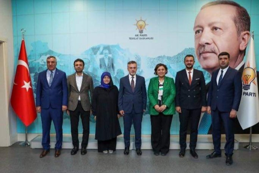 Kırşehir Çiçekdağı'nda Bayrak Değişimi: Mehmet Tuğrul İşler Yeni İlçe Başkanı