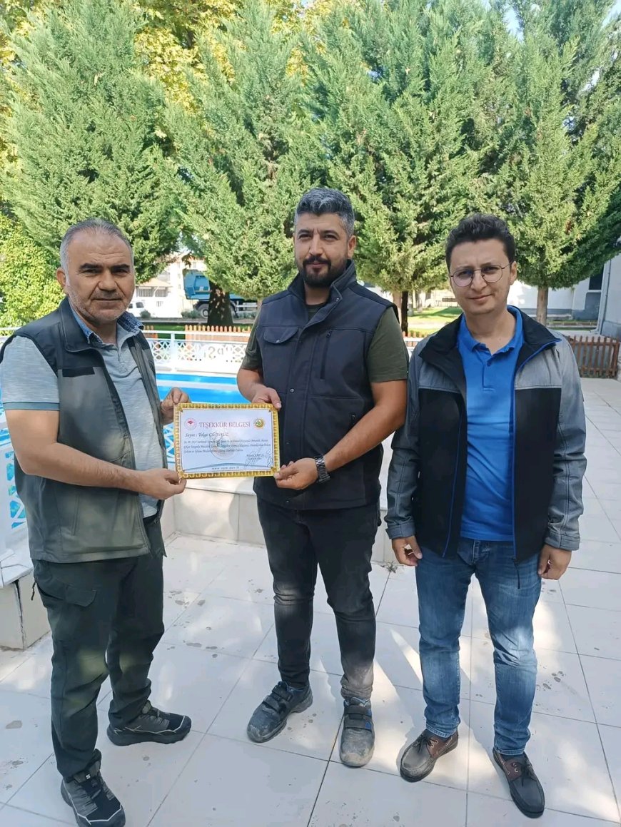 "Demirli Köyü'ndeki Orman Yangınına Hızlı Müdahale: Tolga Gündüz'e Başarı Belgesi"
