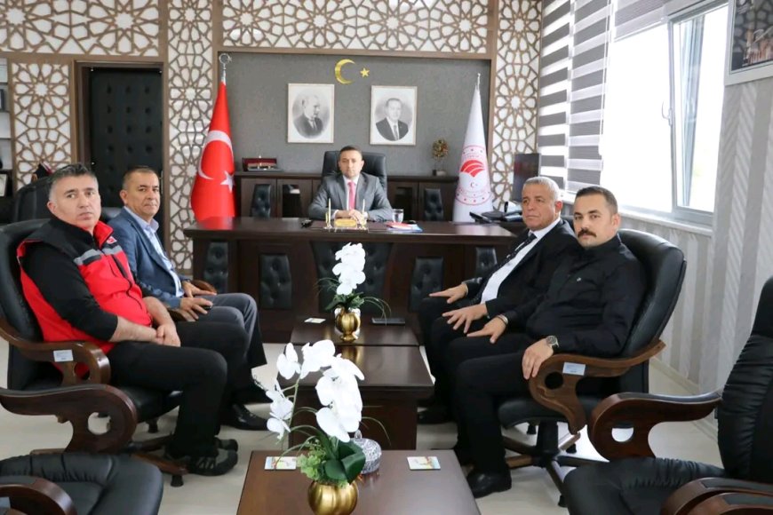"Kırşehir Esnaf Odaları Başkanlarından Tarım ve Orman İl Müdürü'ne Nazik Ziyaret"