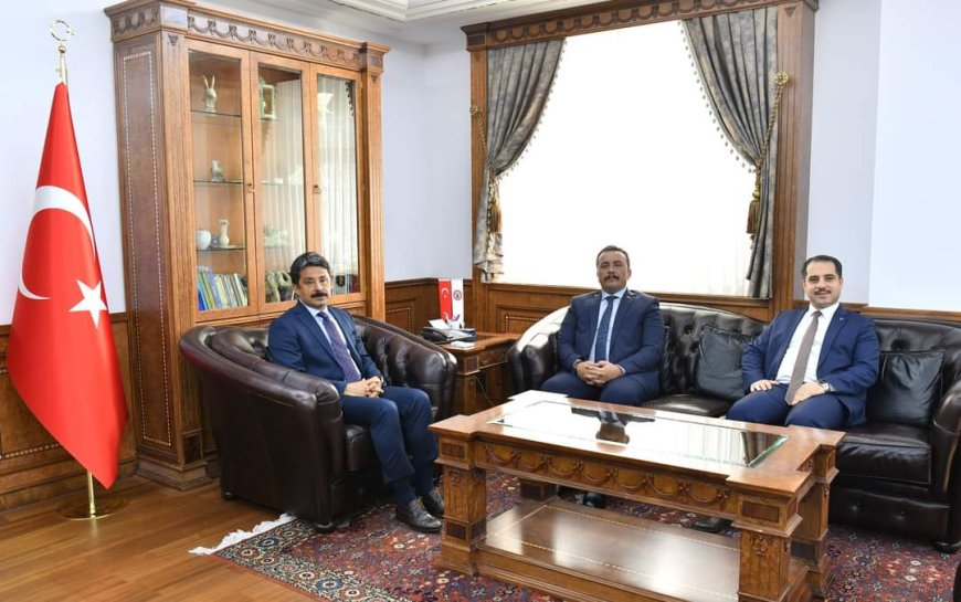 "Kırşehir Başsavcısı ve Adalet Komisyonu Başkanı'ndan Vali Demiryürek'e Hayırlı Olsun Ziyareti"