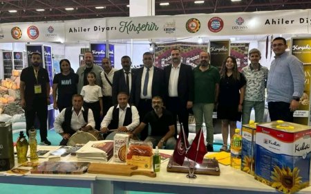 Kırşehir Belediyesi : KIRŞEHİR' İ , YÖREX Yöresel Ürünler Fuarı'nda Gururla Temsil Etti.