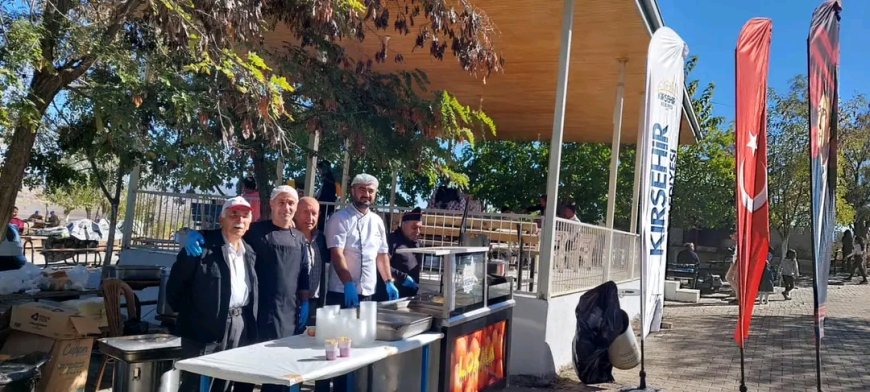 "Kırşehir Belediyesi, Kahramanmaraş/Pazarcık’ta Elif Ana Anma Töreni’nde Lokma İkramında Bulundu"
