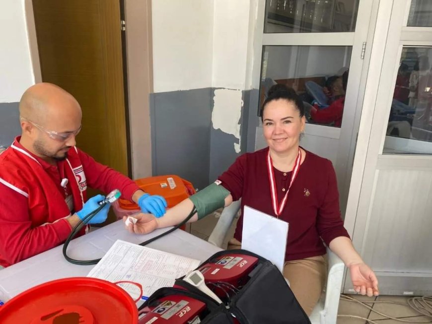 Süleyman Türkmani İlkokulu’ndan Anlamlı İyilik Hareketi: Veliler Kızılay İçin Kan Bağışında Bulundu.