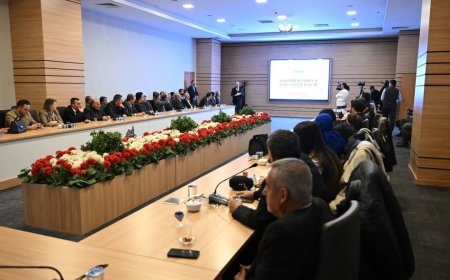 Kırşehir Belediye Başkanı Ekicioğlu'ndan Milletvekili Erkan’a Sert Yanıt: “Sana Ankara’da Böyle Mi Dediler?”"Sen de Kırşehir’e gelenlere böyle dedin mi?”