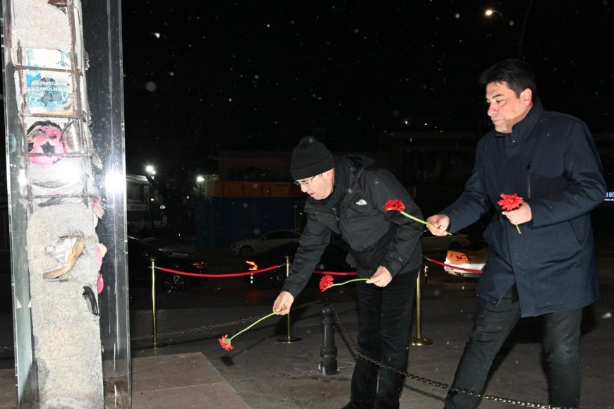 6 Şubat Depremlerinde Hayatını Kaybeden Canlarımız,Kırşehir’de Deprem Anıtı Önünde Anıldı.